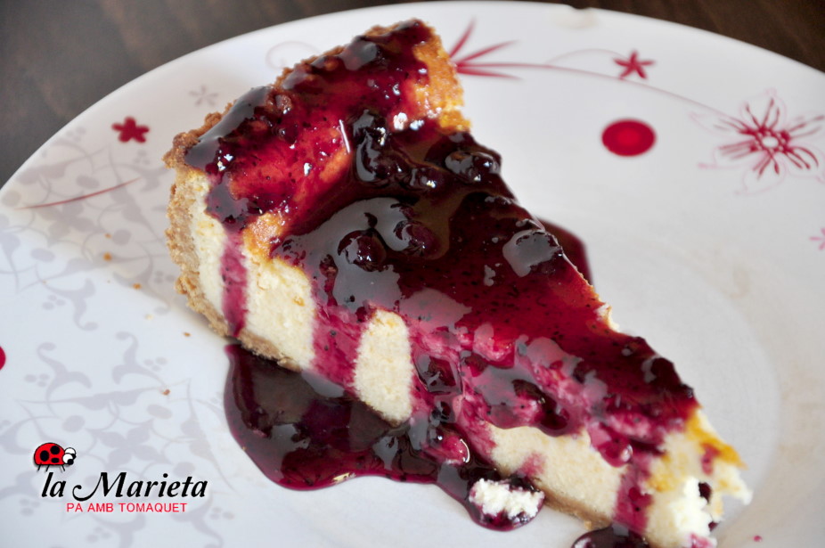 Tarta de queso con mermelada de arándanos, La Marieta