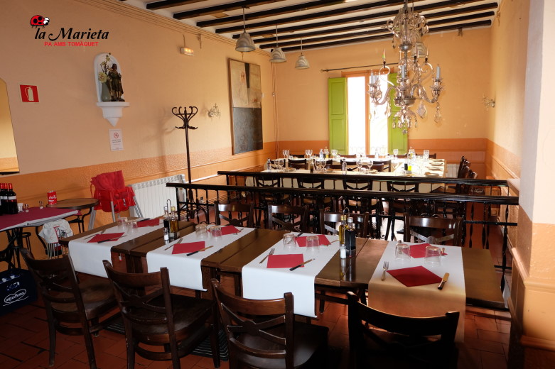 Menús para grupos en Mollet del Vallès Barcelona, Restaurant La Marieta, íntimo y familiar, aniversarios,cenas románticas, cenas de empresa y celebraciones